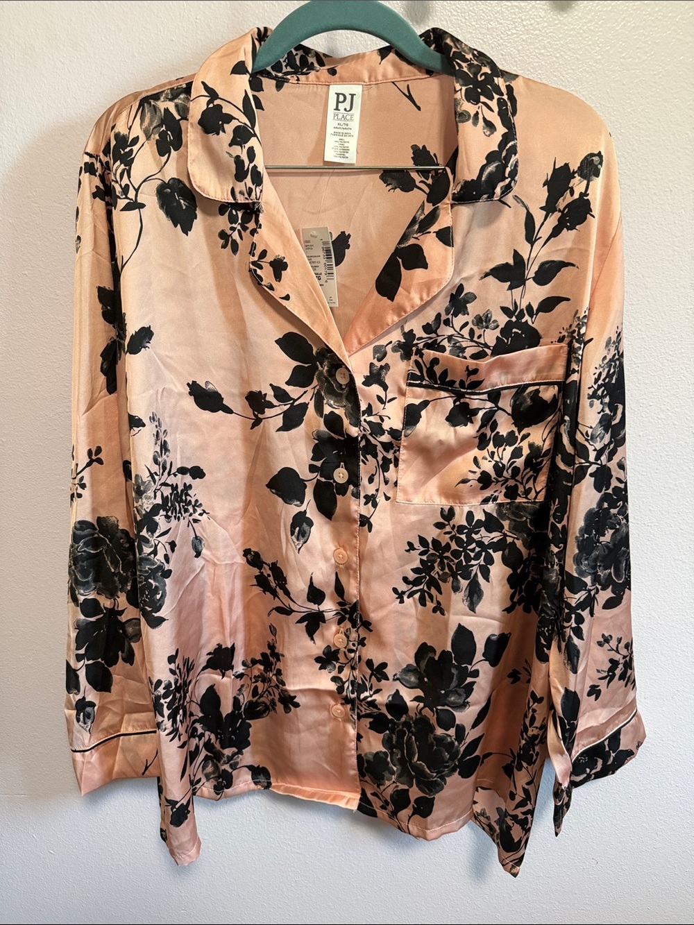 NWT XL Pink and Black Floral Pajama Set - Picture 4 of 8